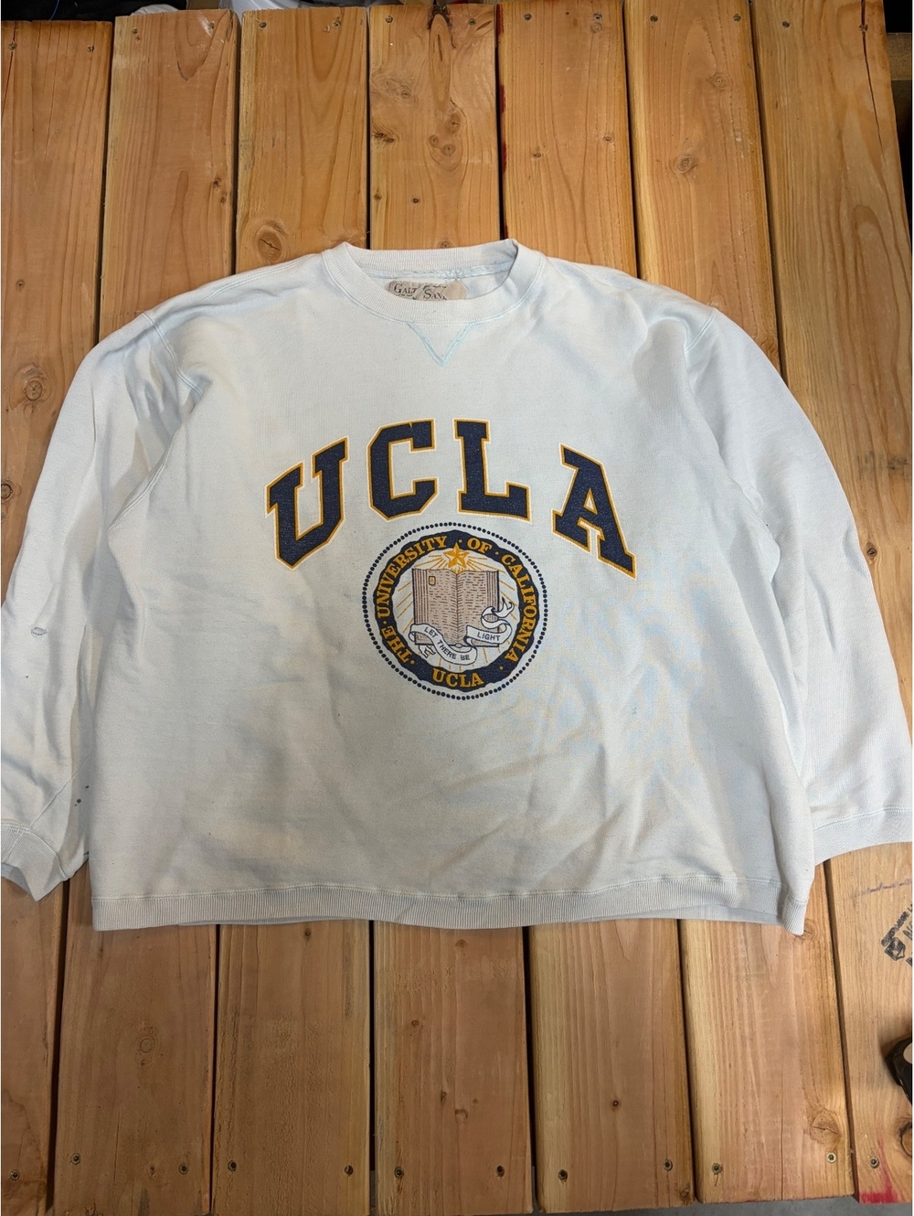 Vintage UCLA White Crewneck Sweatshirt with University Seal
